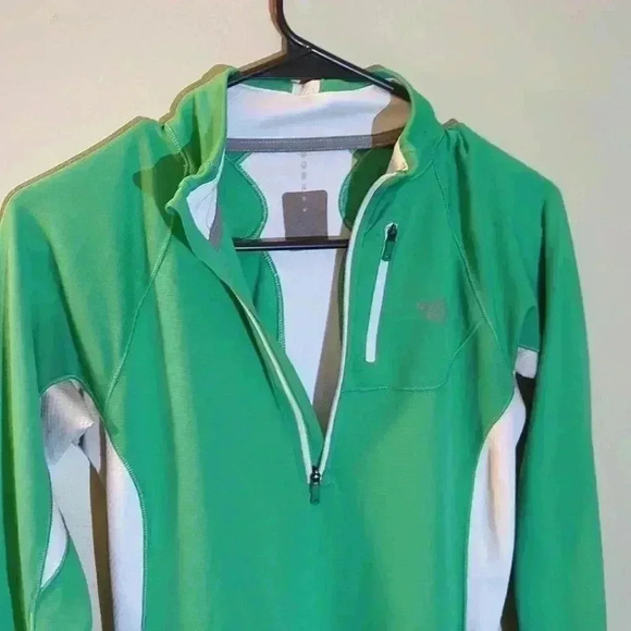 The North Face light weight sweatshirt, green and white, small - Picture 3 of 9